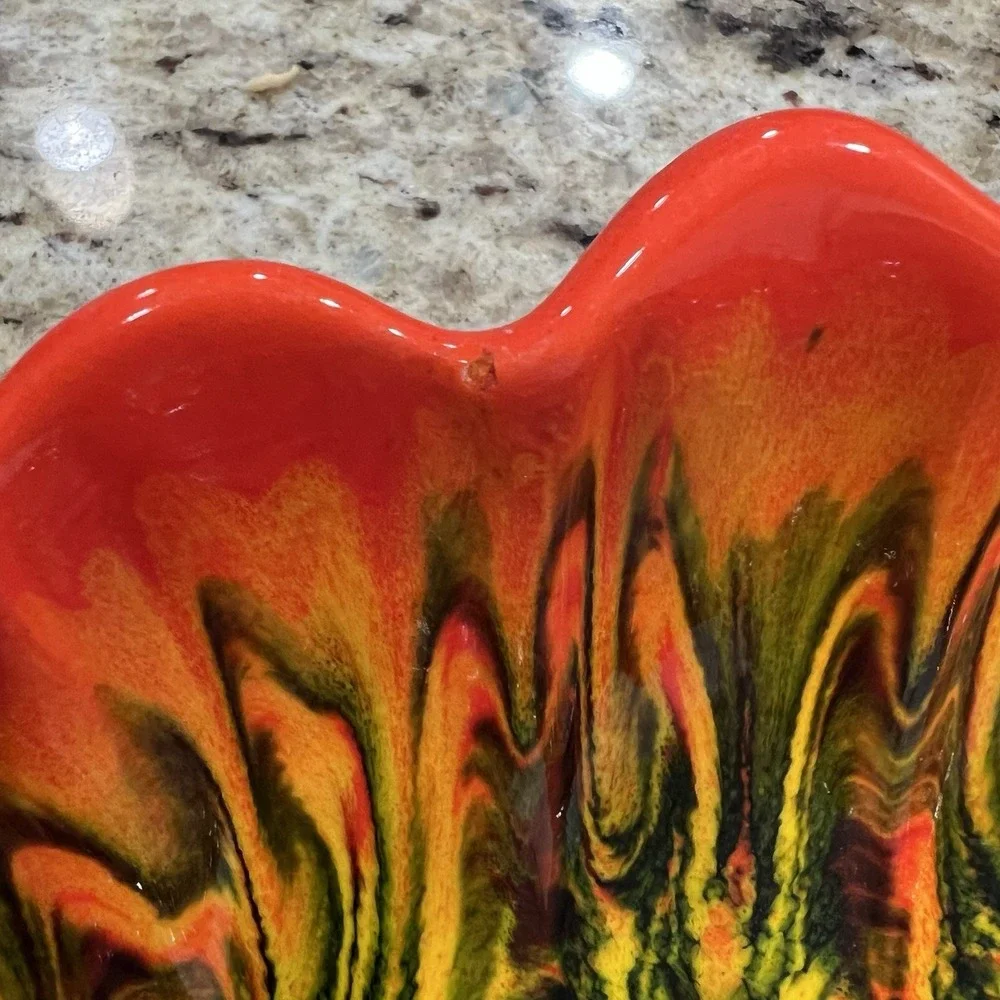 Vintage MADDIX‎ OF CALIFORNIA 3039 Shell Shaped Dish, Orange, Bright Colors